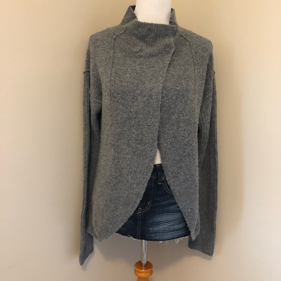 Free People Alpaca/Wool Blend Mock Neck Sweater-M - Picture 3 of 16